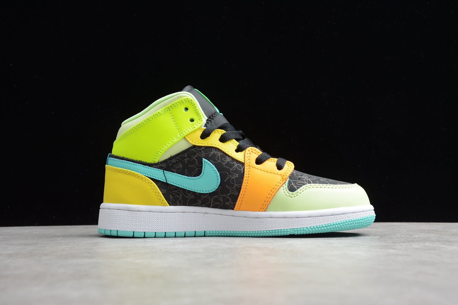 Nike Air Jordan 1 Mid SE GS "Clover Aurora Green" - Best Reps Website 2025