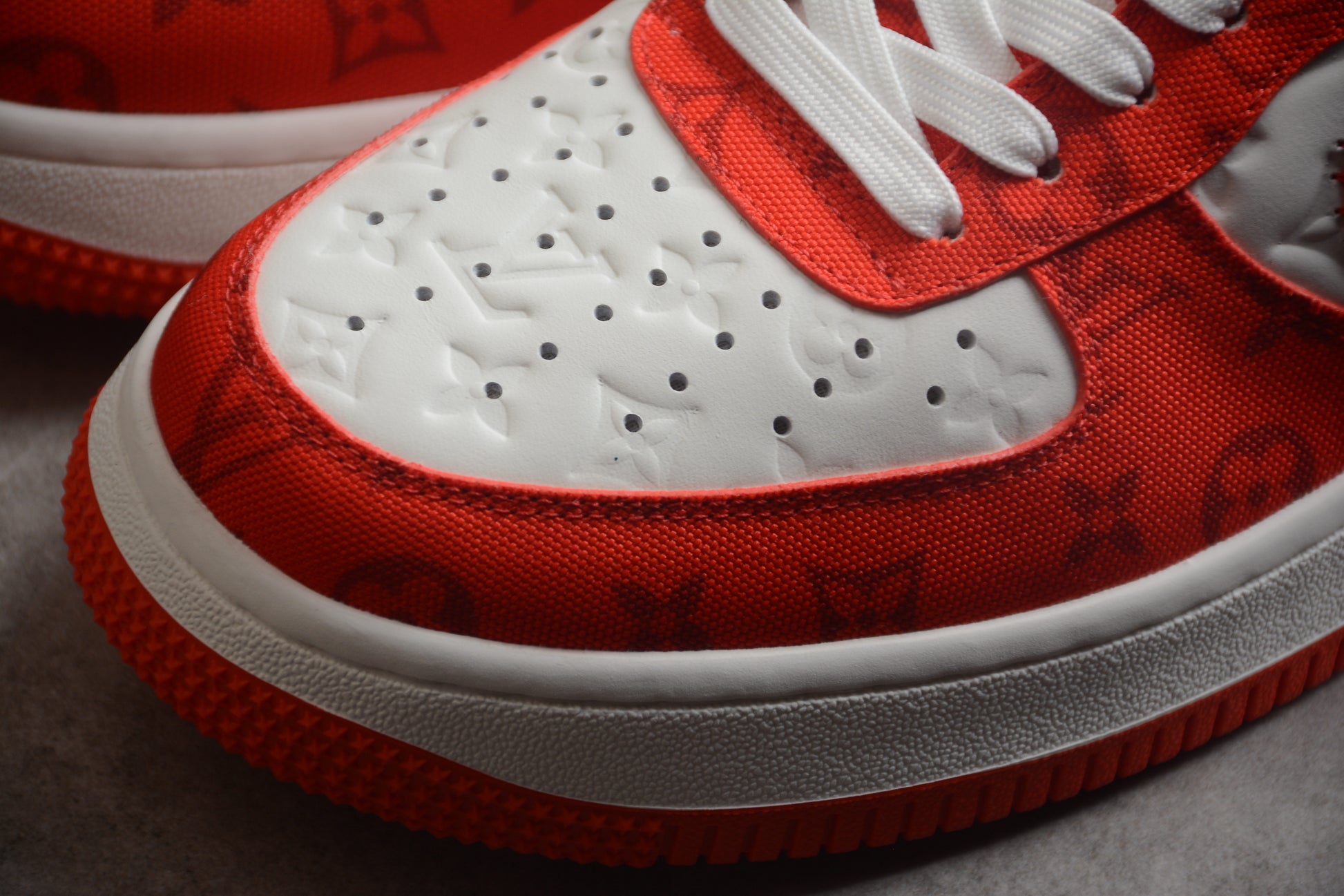 Louis Vuitton x Air Force 1 Low 'White Comet Red'