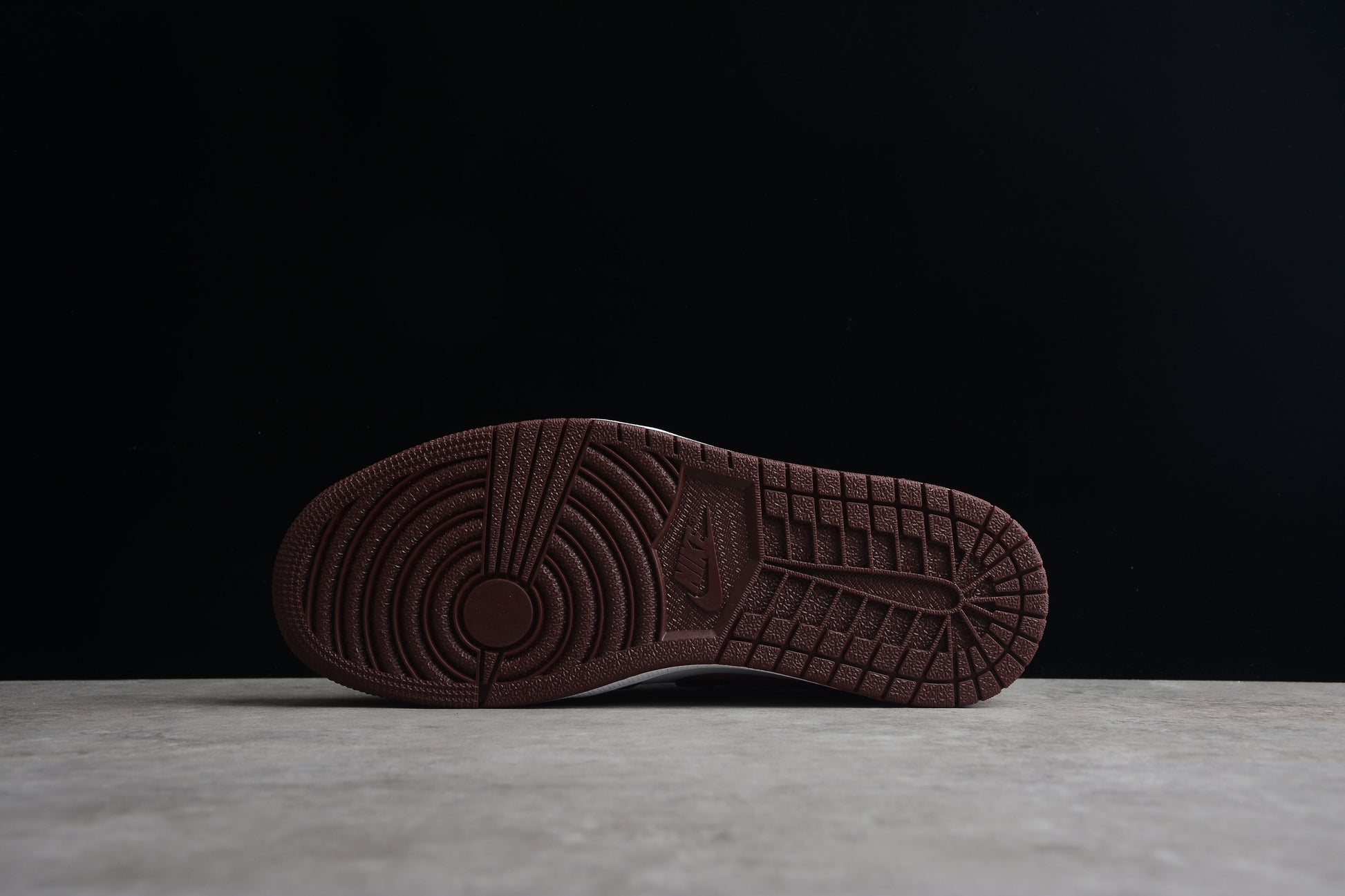 Nike Air Jordan 1 Low "Bronze Eclipse"