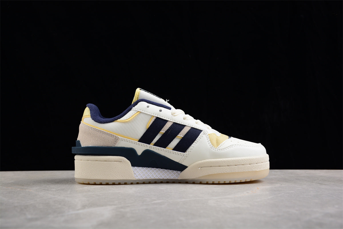  adidas Forum Exhibit Low in Off‑White/Shadow Navy 