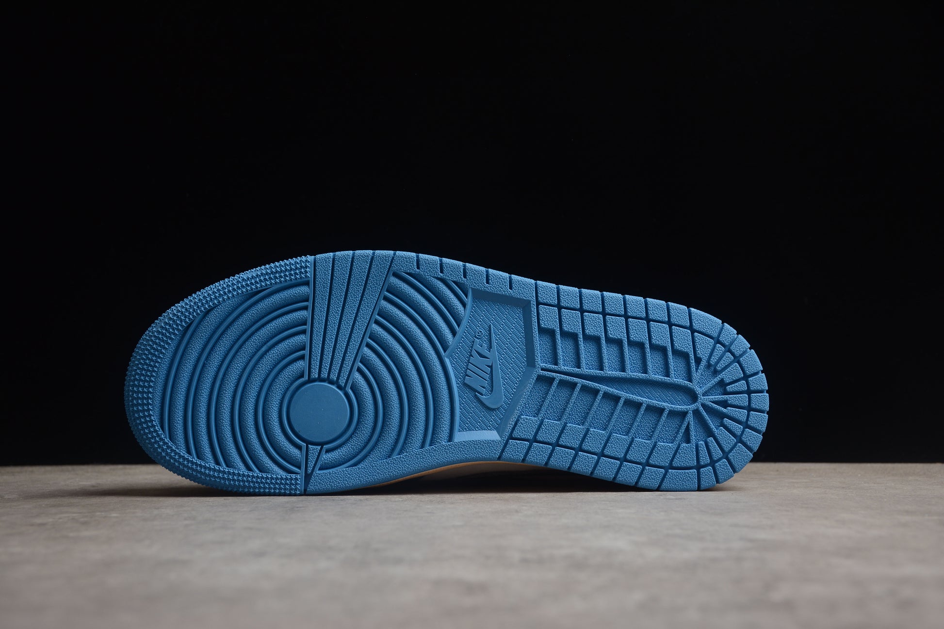 Air Jordan 1 Low "Tokyo 96 - Dutch Blue"