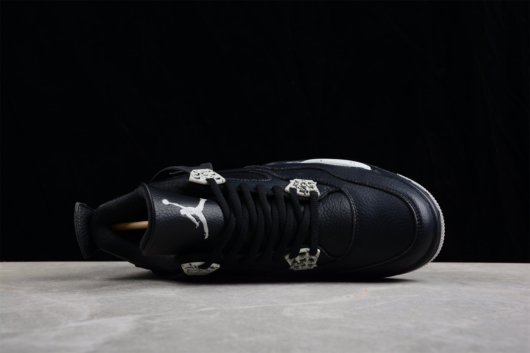 Air Jordan 4 Retro GS "Oreo" - Best Reps Website 2025