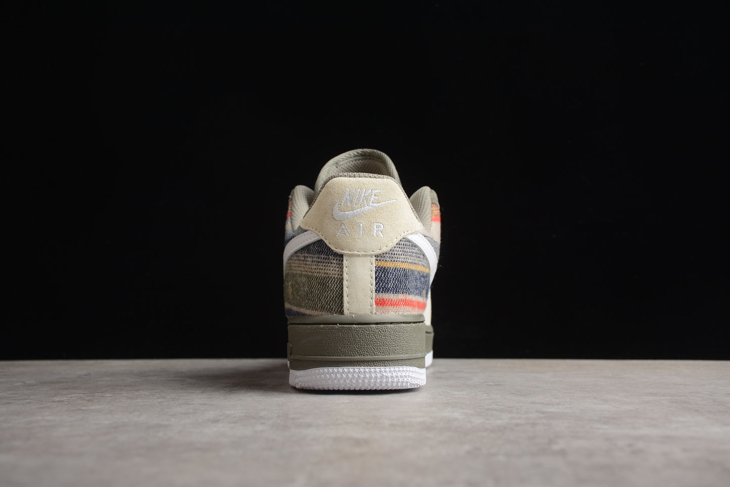 Air Force 1 '07 Low "Cargidan (Dot Perfect) DK Grey"