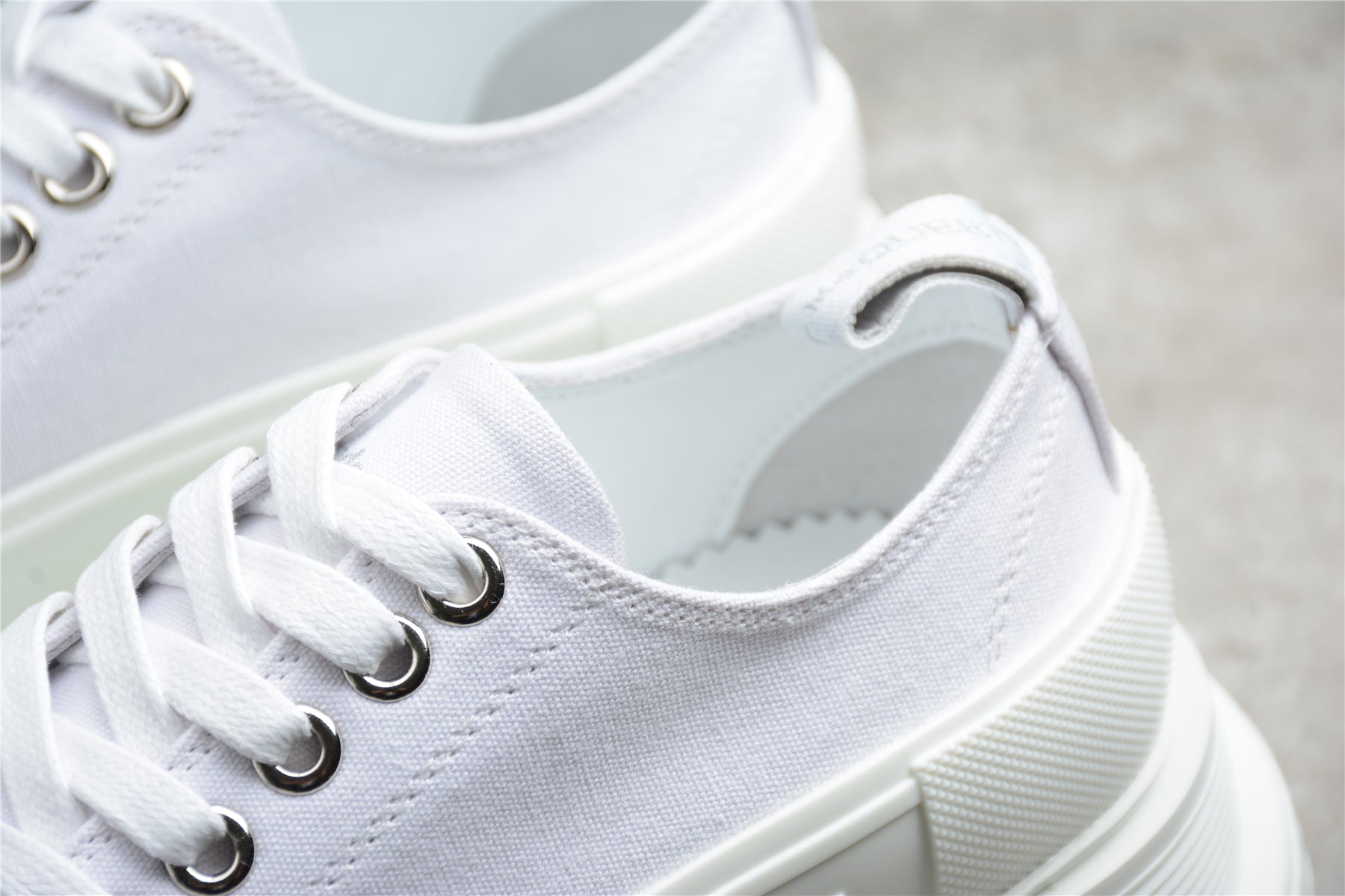 Alexander McQueen Tread Slick Low Lace-Up in White - Best Reps Website 2025
