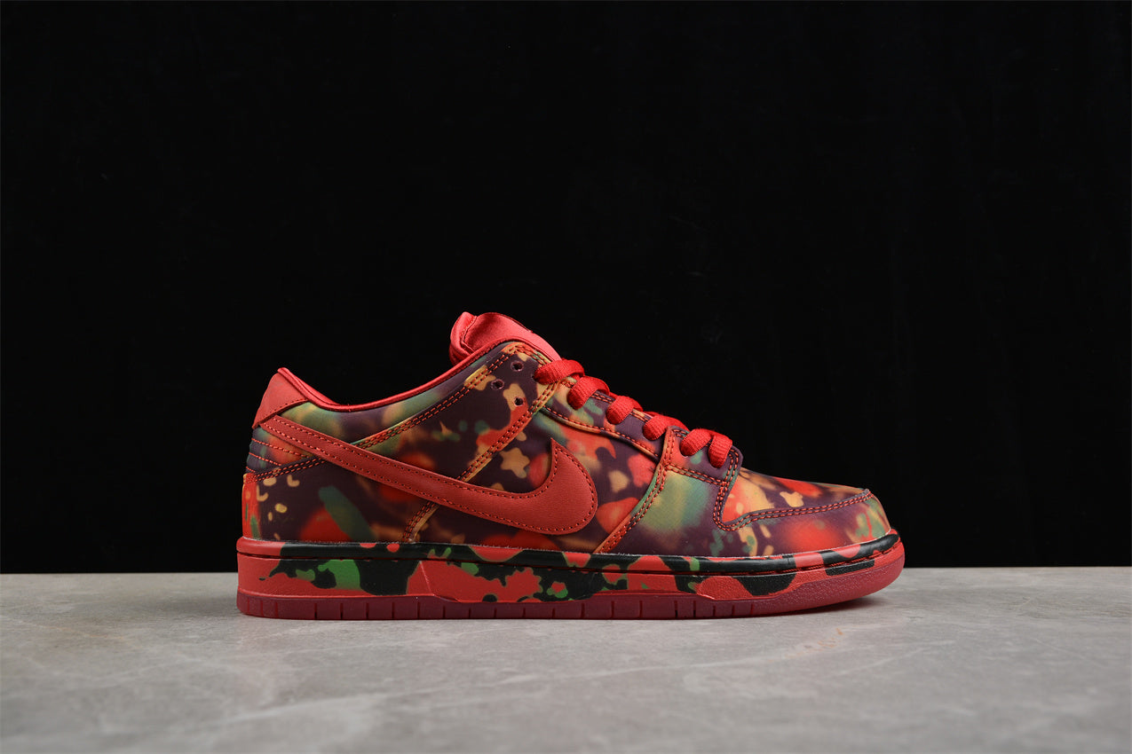 Nike SB Dunk Low “The Wizard of Oz – Poppy Field”