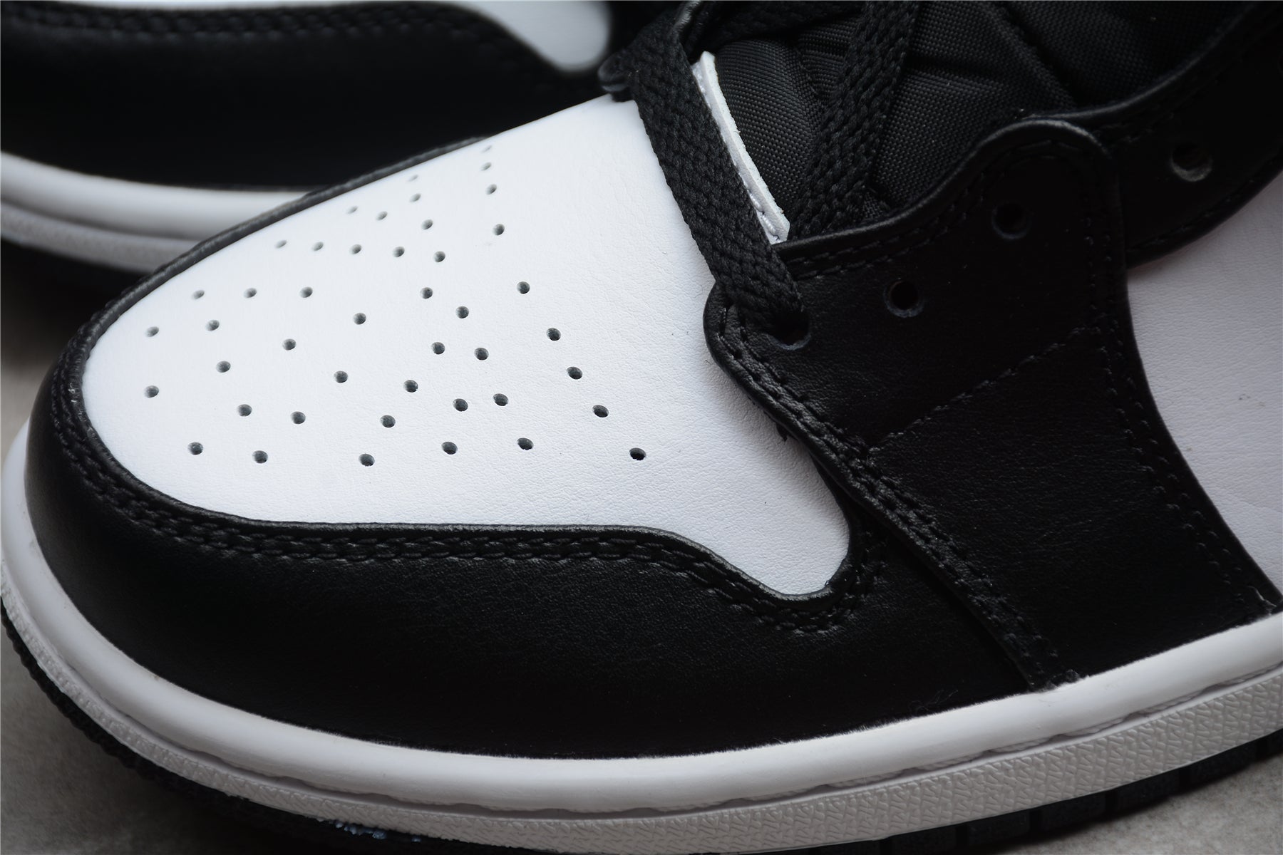 Air Jordan 1 Mid “Racer Blue” - Best Reps Website 2025