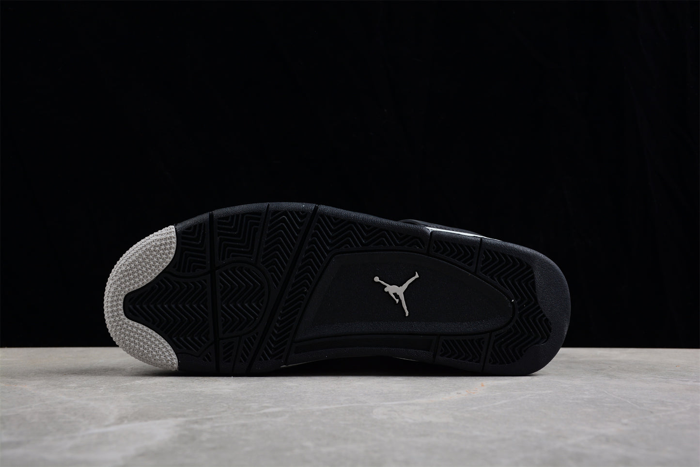 Air Jordan 4 Retro GS "Oreo" - Best Reps Website 2025