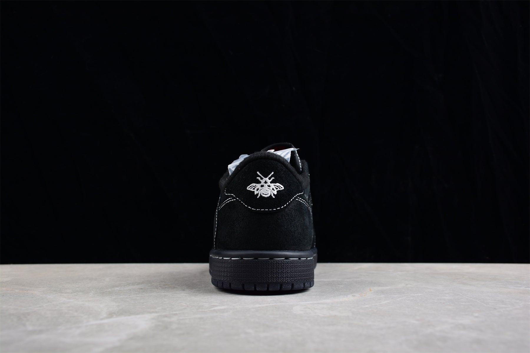 Jordan 1 Retro Low OG SP x Travis Scott "Black Phantom"
