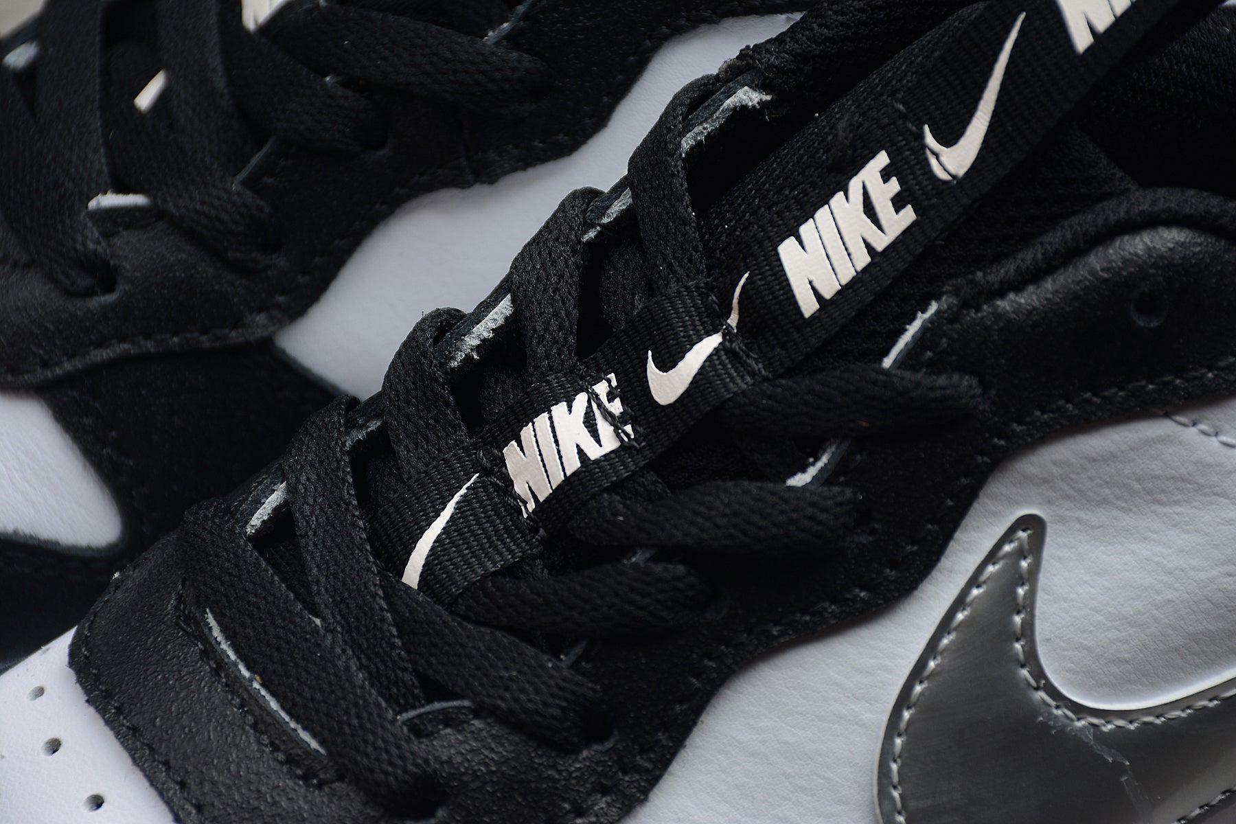 Nike Court Borough Low 2 SE GS "White Metallic Silver"