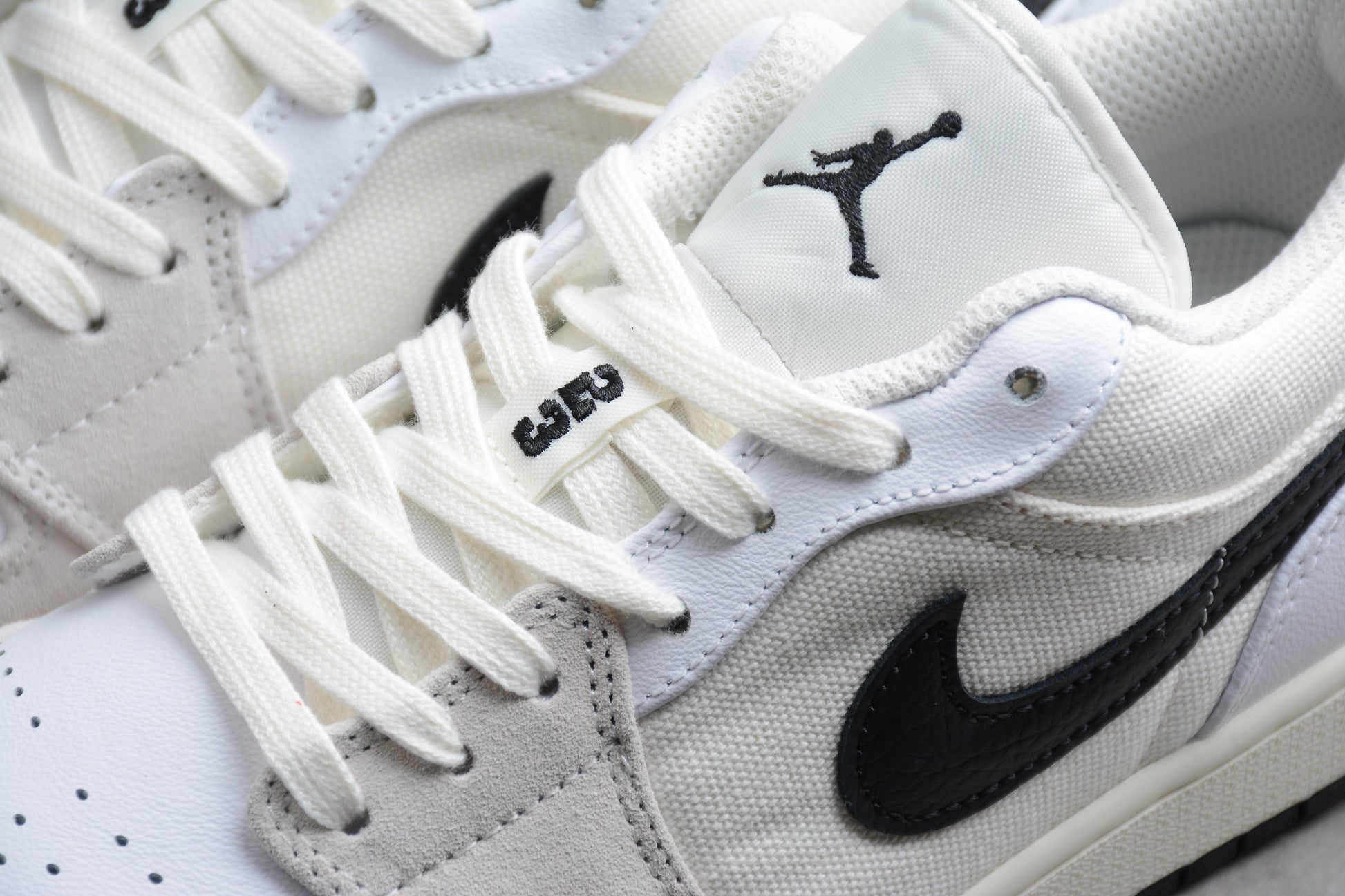 Air Jordan 1 Low 'Astrograbber'