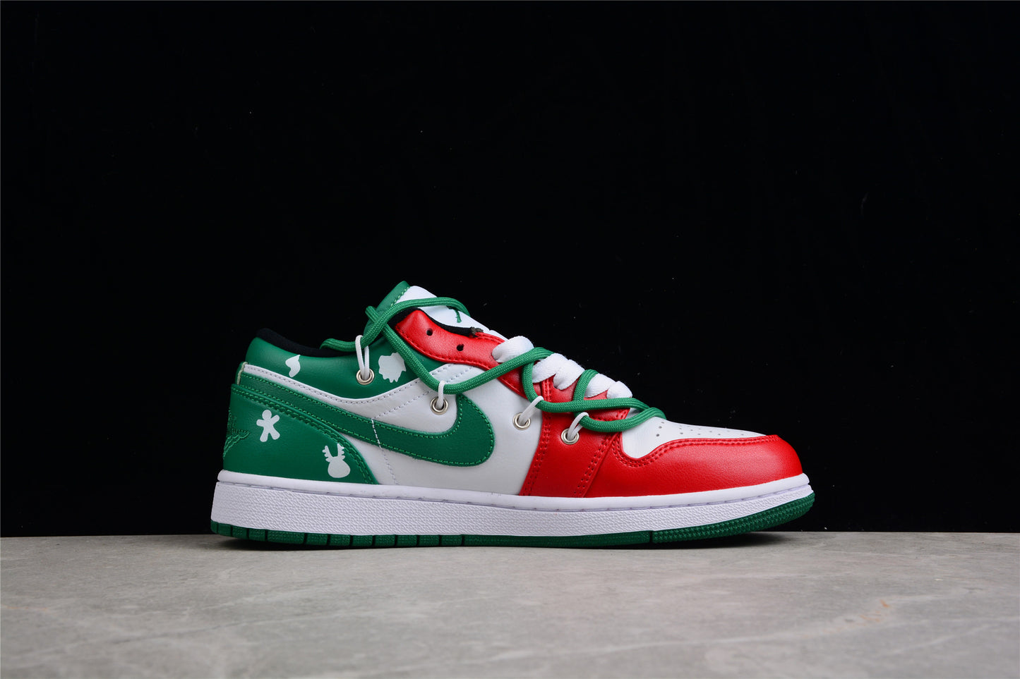 Air Jordan 1 Low "White/Stadium Green" (553558-129)