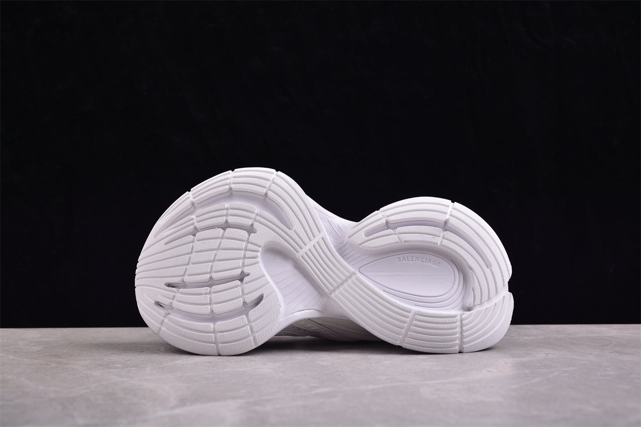  Balenciaga Circuit All-White 