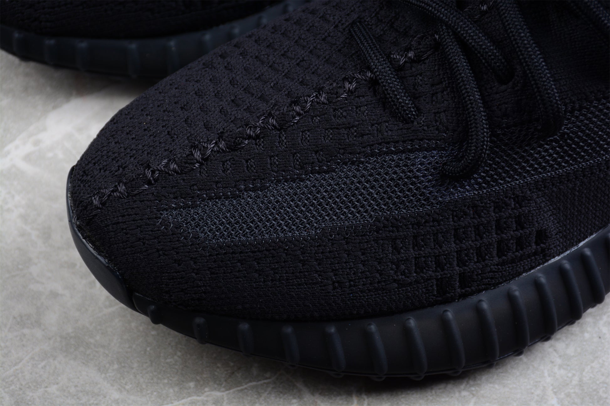 adidas Yeezy Boost 350 V2 "Onyx" - Best Reps Website 2025