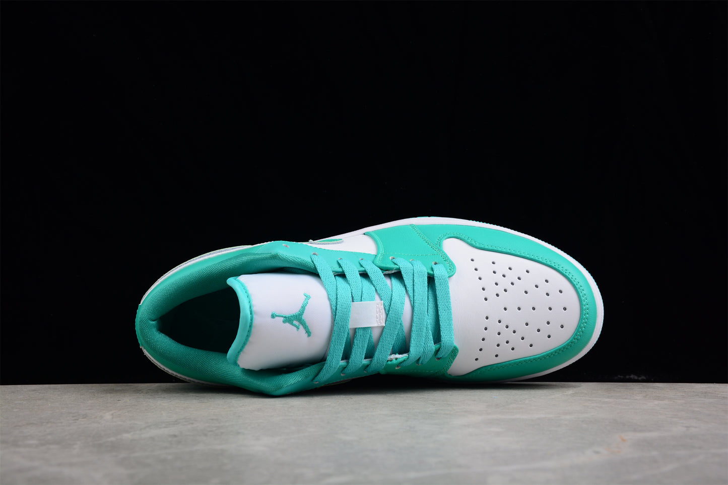 Air Jordan 1 Low "Turquoise" DC0774-132