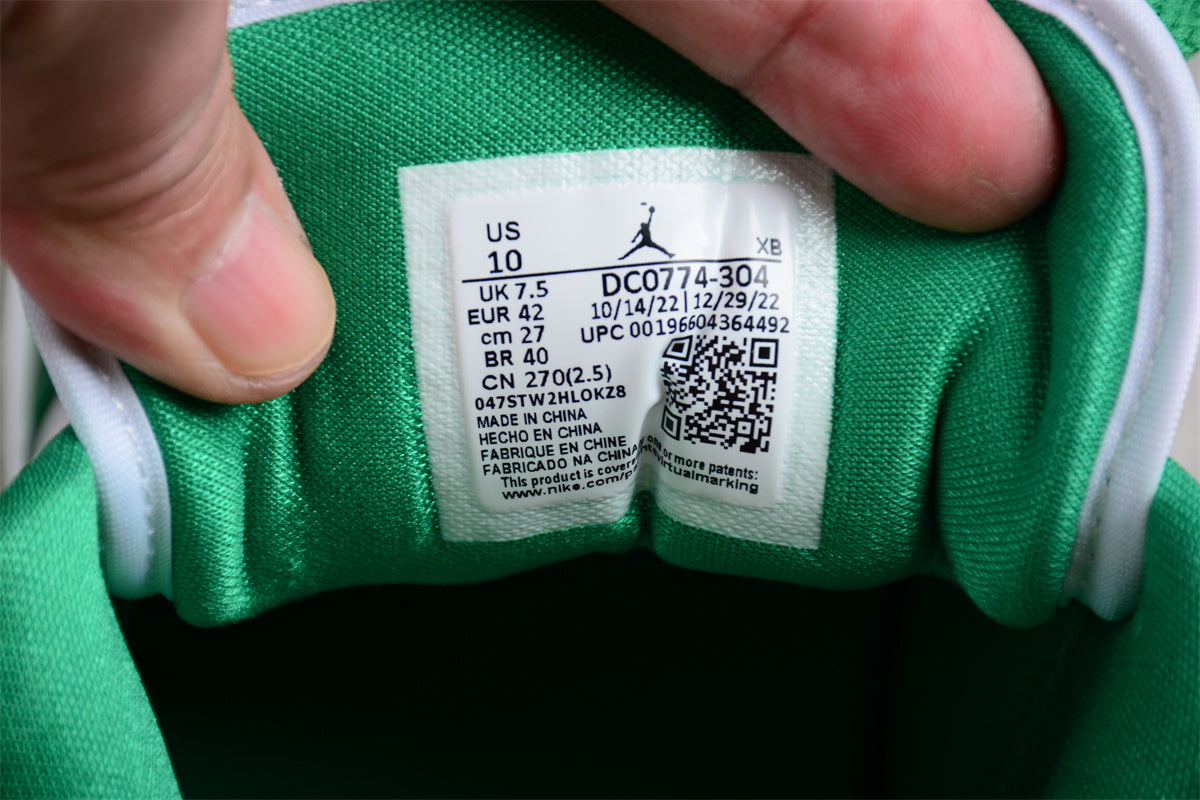 Air Jordan 1 Low "Lucky Green Aquatone"