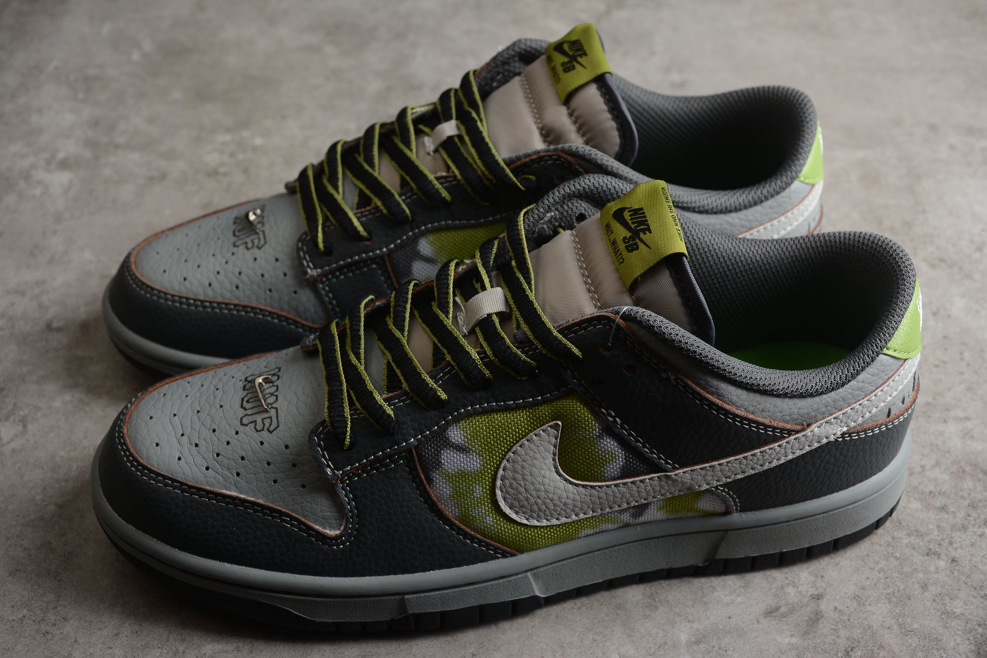 Nike SB Dunk Low x HUF “Wait, What!?” Friends &amp; Family - Best Reps Website 2025