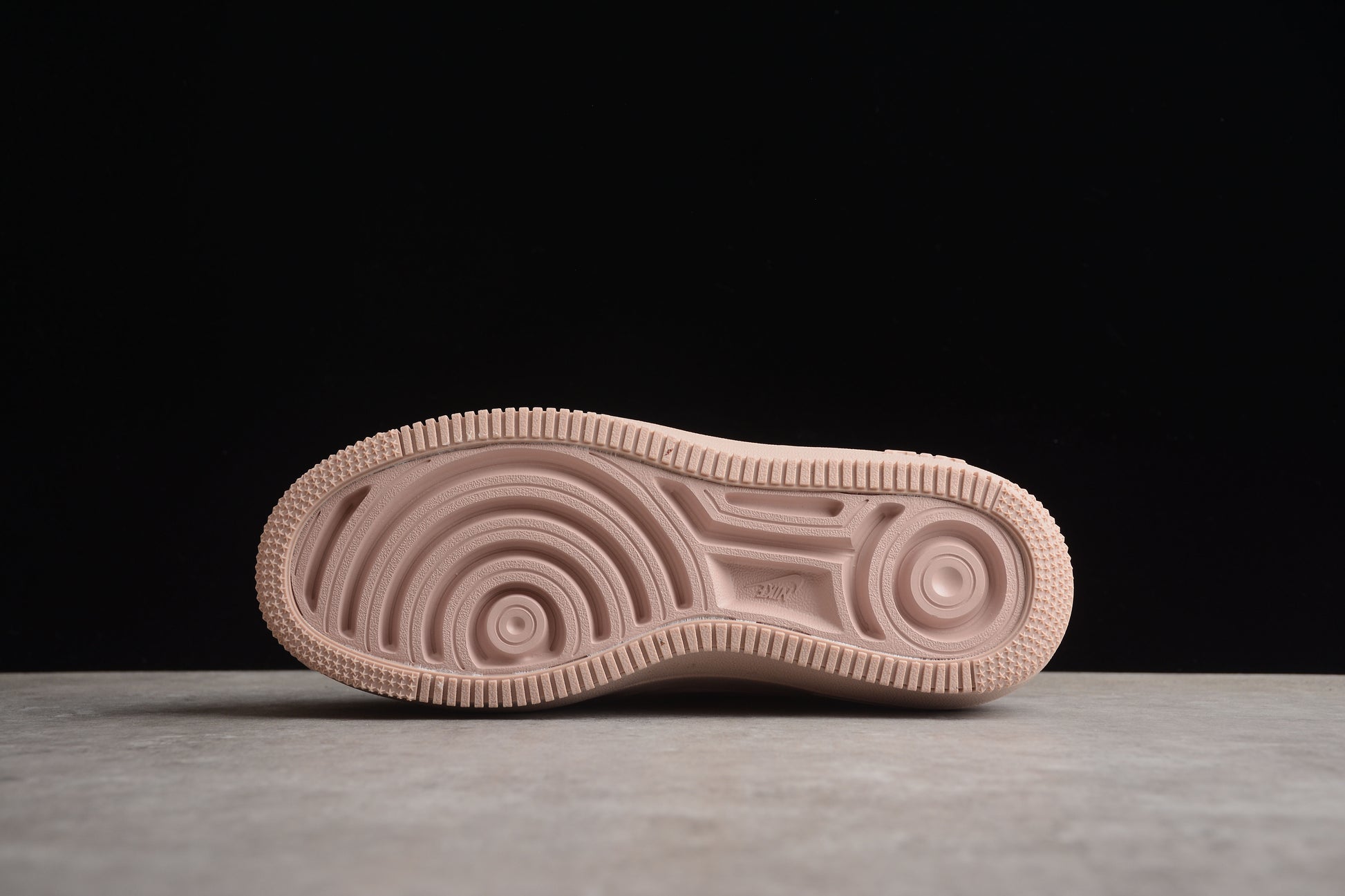 Nike Air Force 1 PLT.AF.ORM "Atmosphere Pink Oxford"