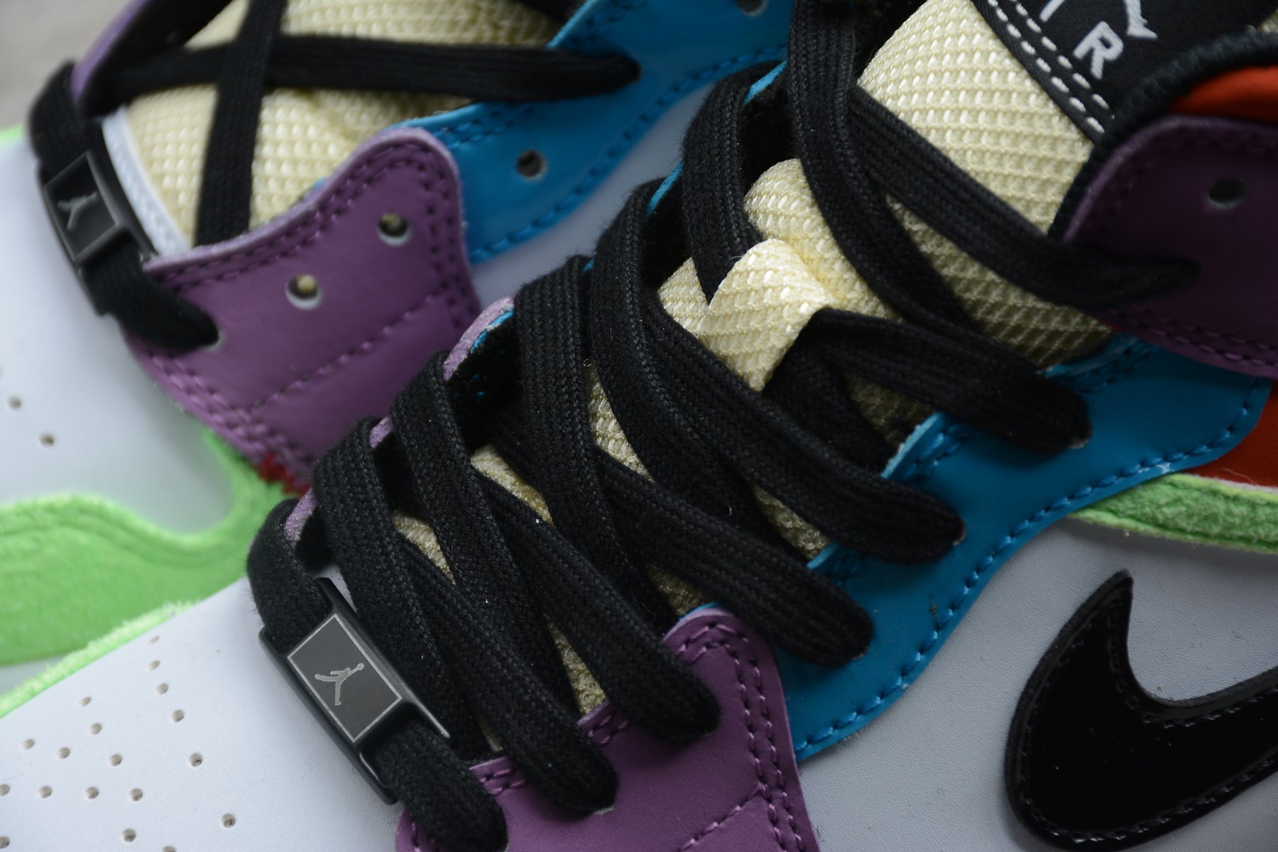Nike Air Jordan 1 Mid SE "Lightbulb" Multi-Color - Best Reps Website 2025