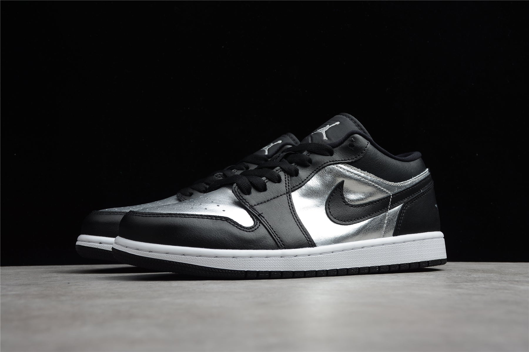 Women’s Air Jordan 1 Low SE “Silver Toe” - Best Reps Website 2025