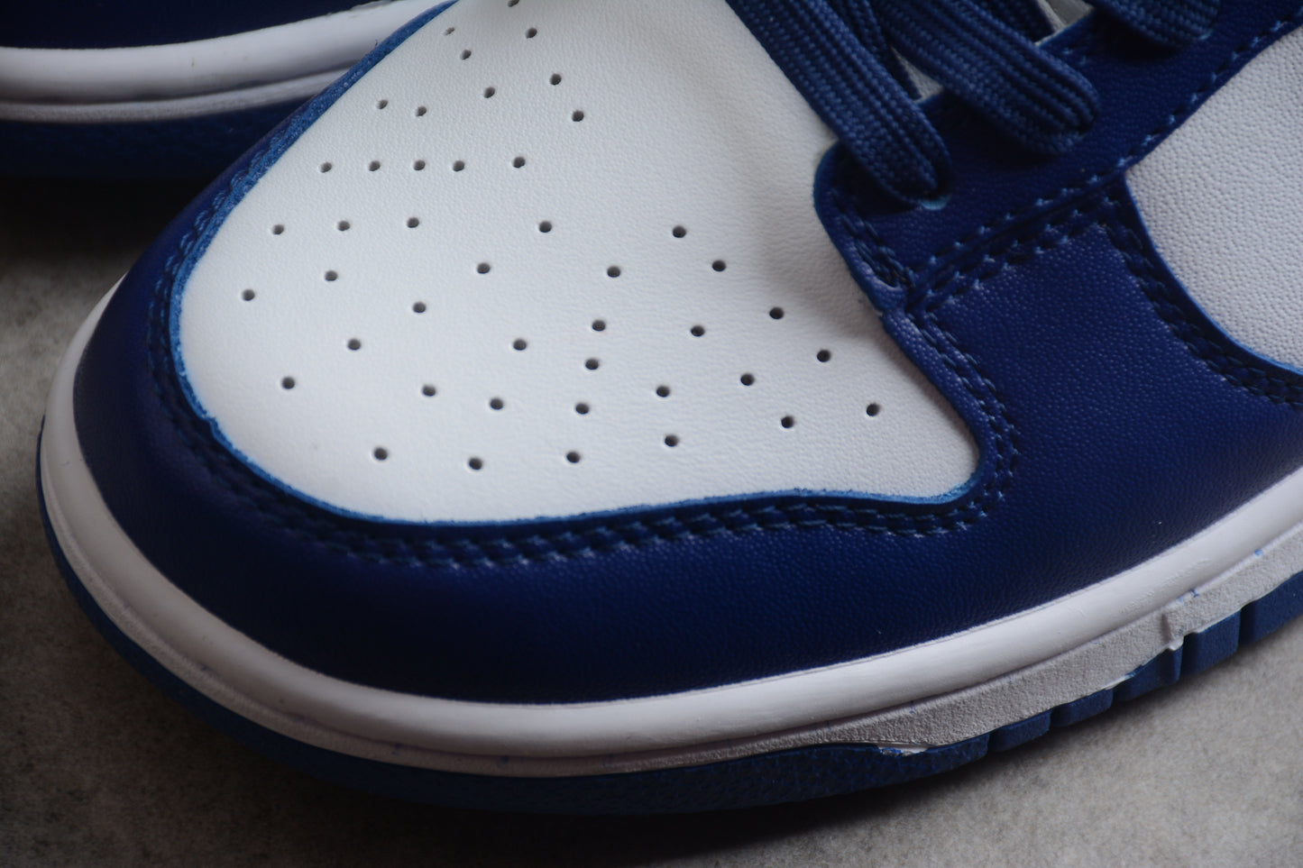  Nike Dunk Low "White Blue and University Red" 
