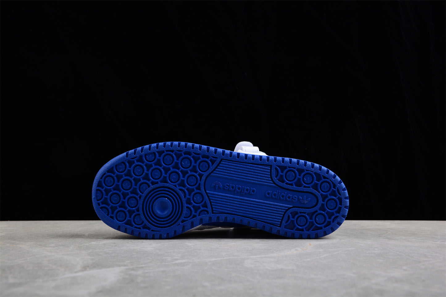 adidas Forum Low “White/Royal Blue”