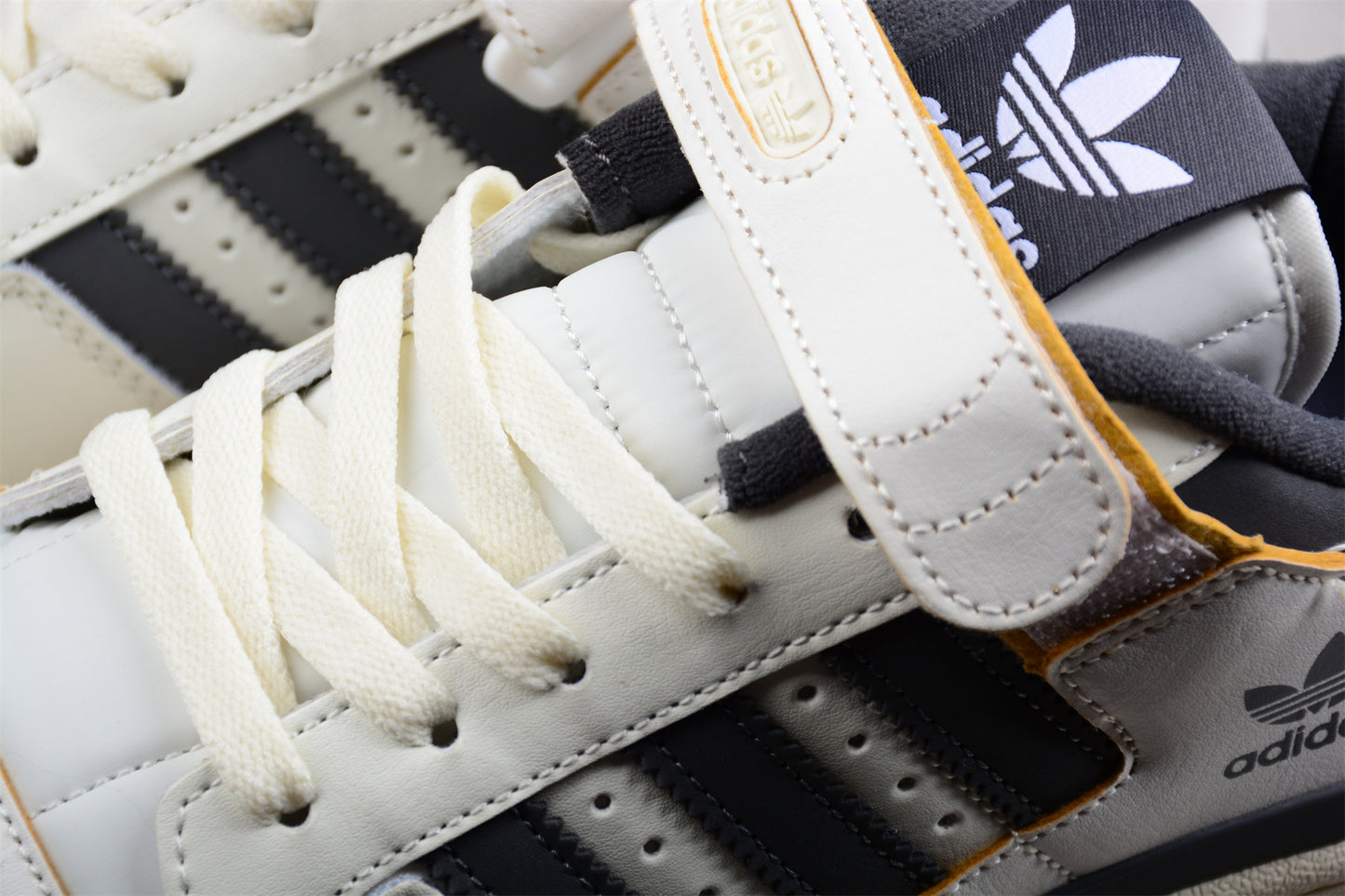 adidas Forum 84 Low in Off White/Shadow Navy - Best Reps Website 2025
