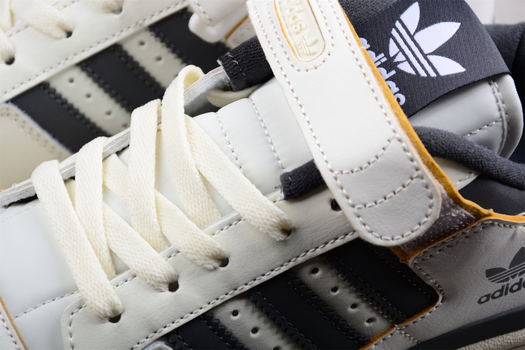 adidas Forum 84 Low in Off White/Shadow Navy - Best Reps Website 2025
