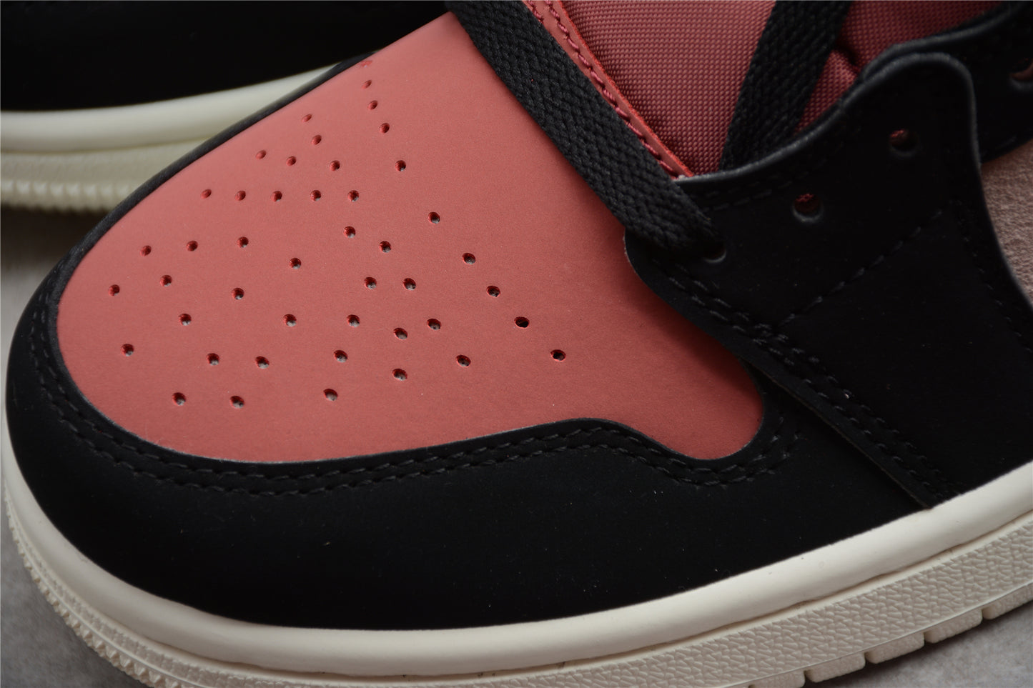 Nike Air Jordan 1 Mid "Canyon Rust" - Best Reps Website 2025