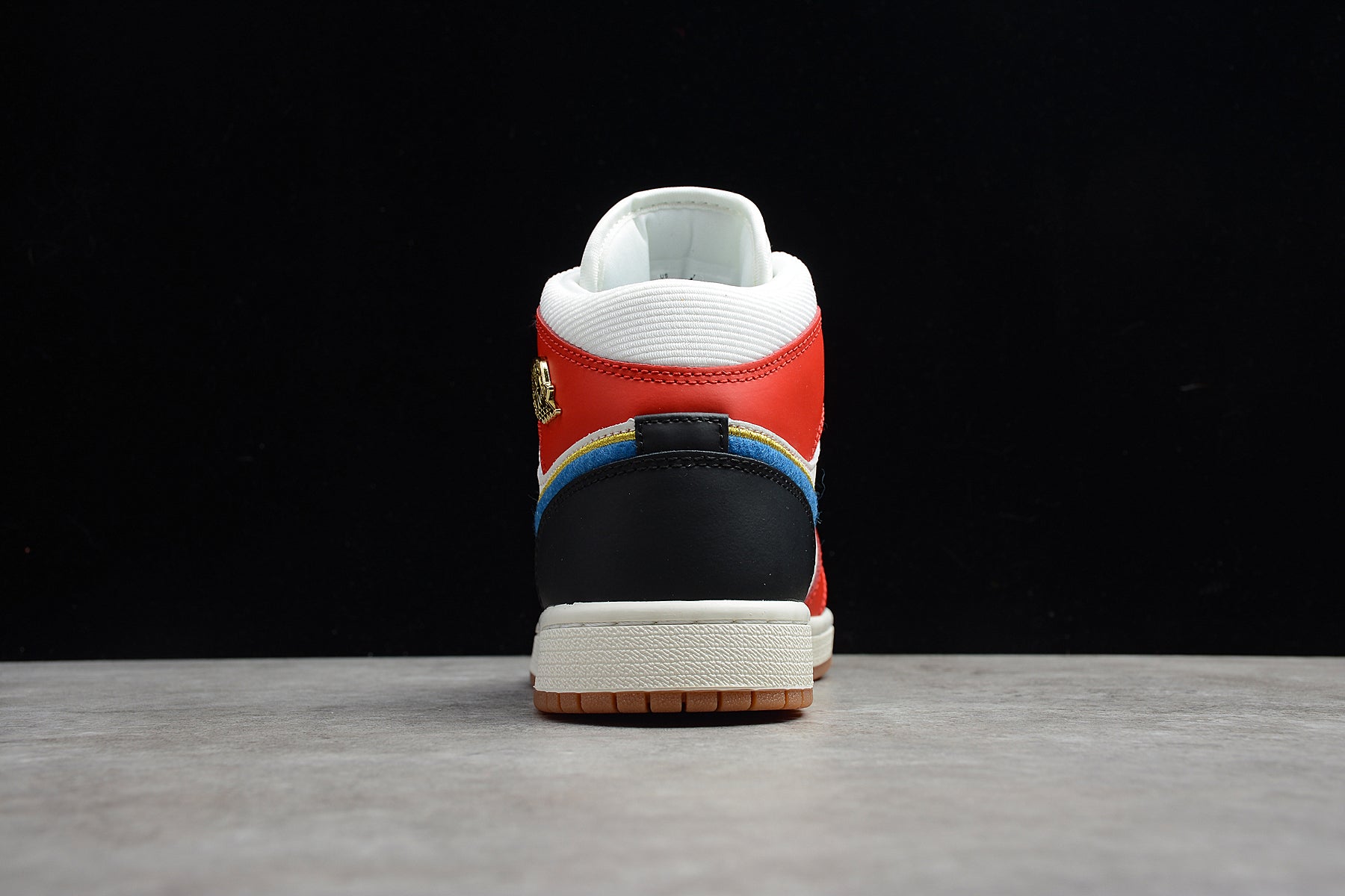 Air Jordan 1 Mid "Noir/Rouge Gym/Or Metallic" - Best Reps Website 2025