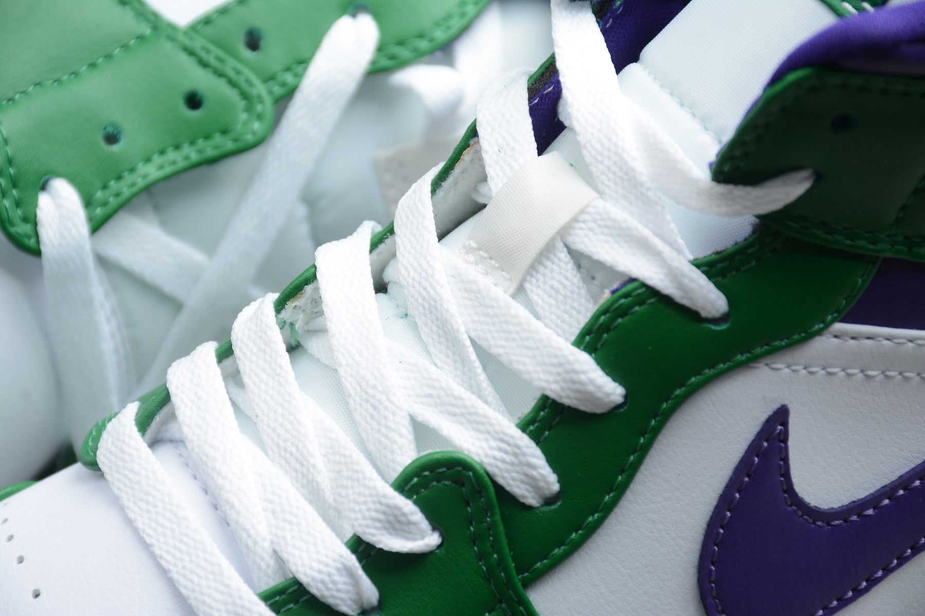 Nike Air Jordan 1 Mid "Incredible Hulk" - Best Reps Website 2025
