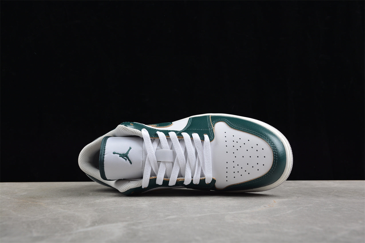 Air Jordan 1 Low SE "Oxidized Green"