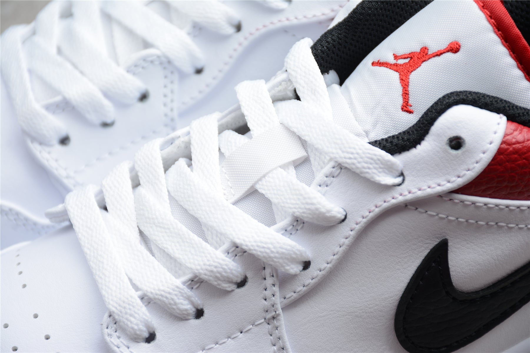 Air Jordan 1 Low "White University Red" - Best Reps Website 2025