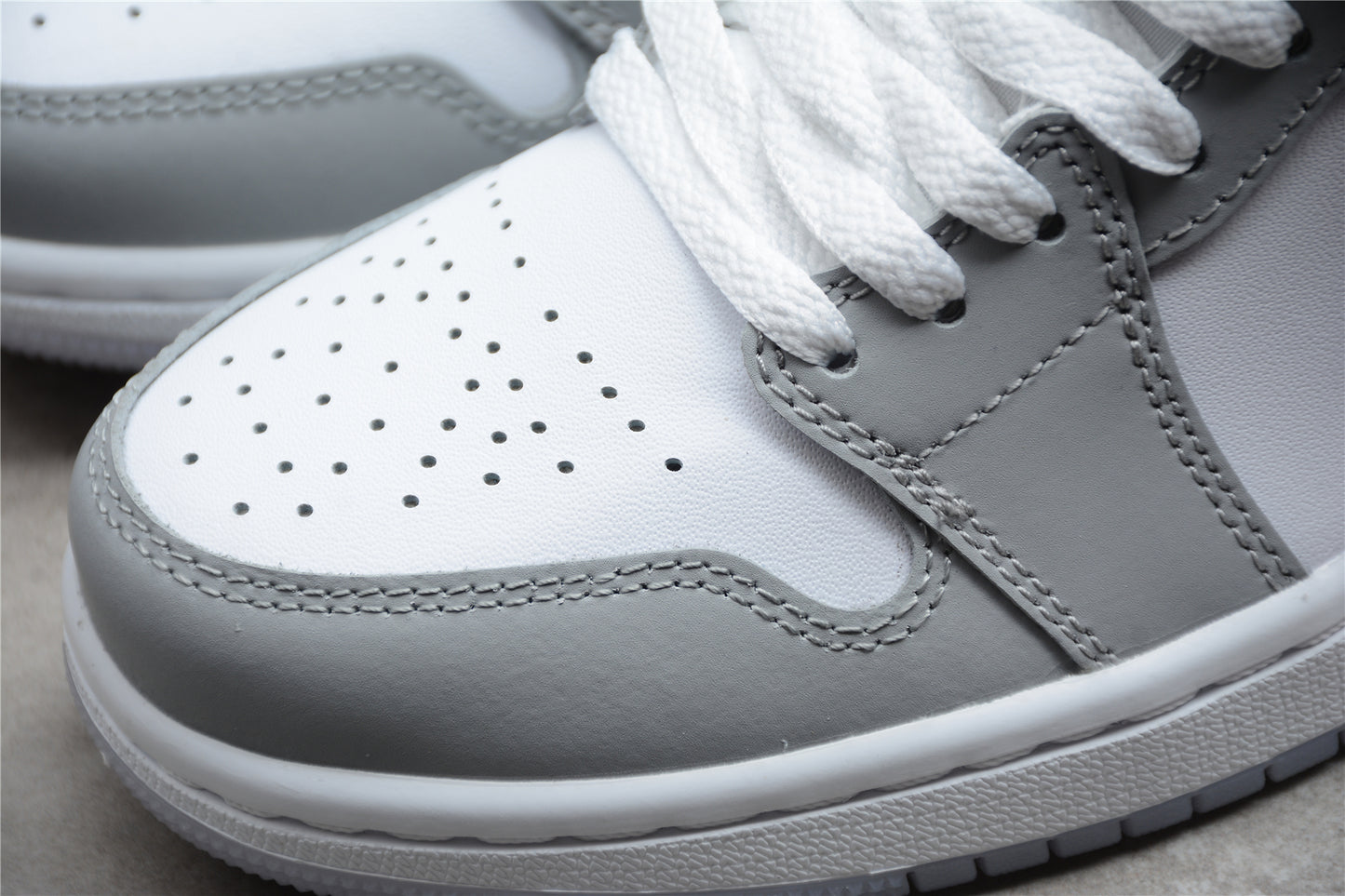 Air Jordan 1 Mid "Wolf Grey Aluminum" - Best Reps Website 2025
