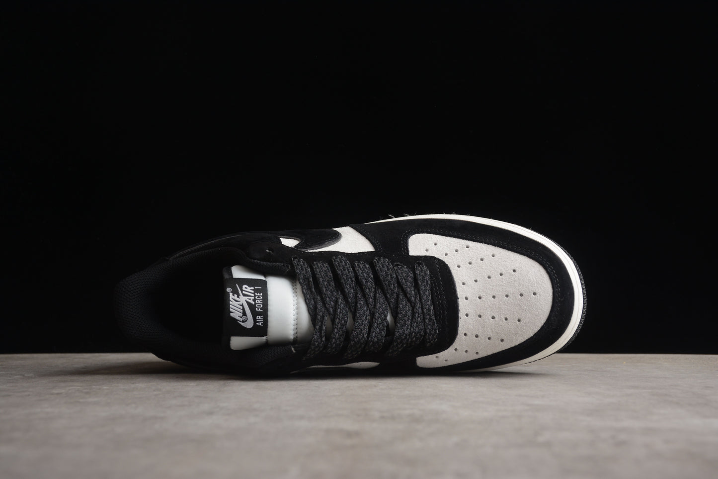 Nike Air Force 1 Low '07 Suede 'Panda' (Black/White)