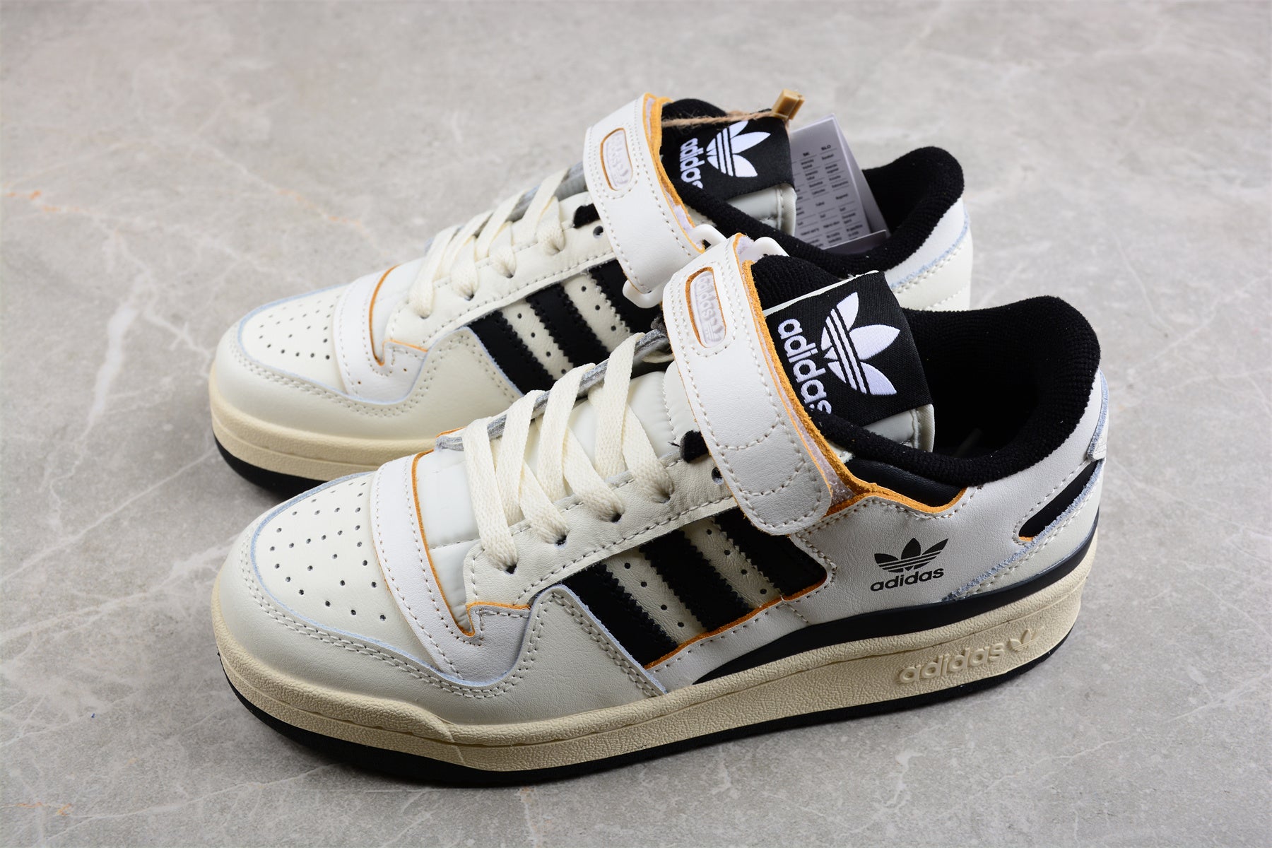 adidas Forum 84 Low in Off White/Core Black - Best Reps Website 2025