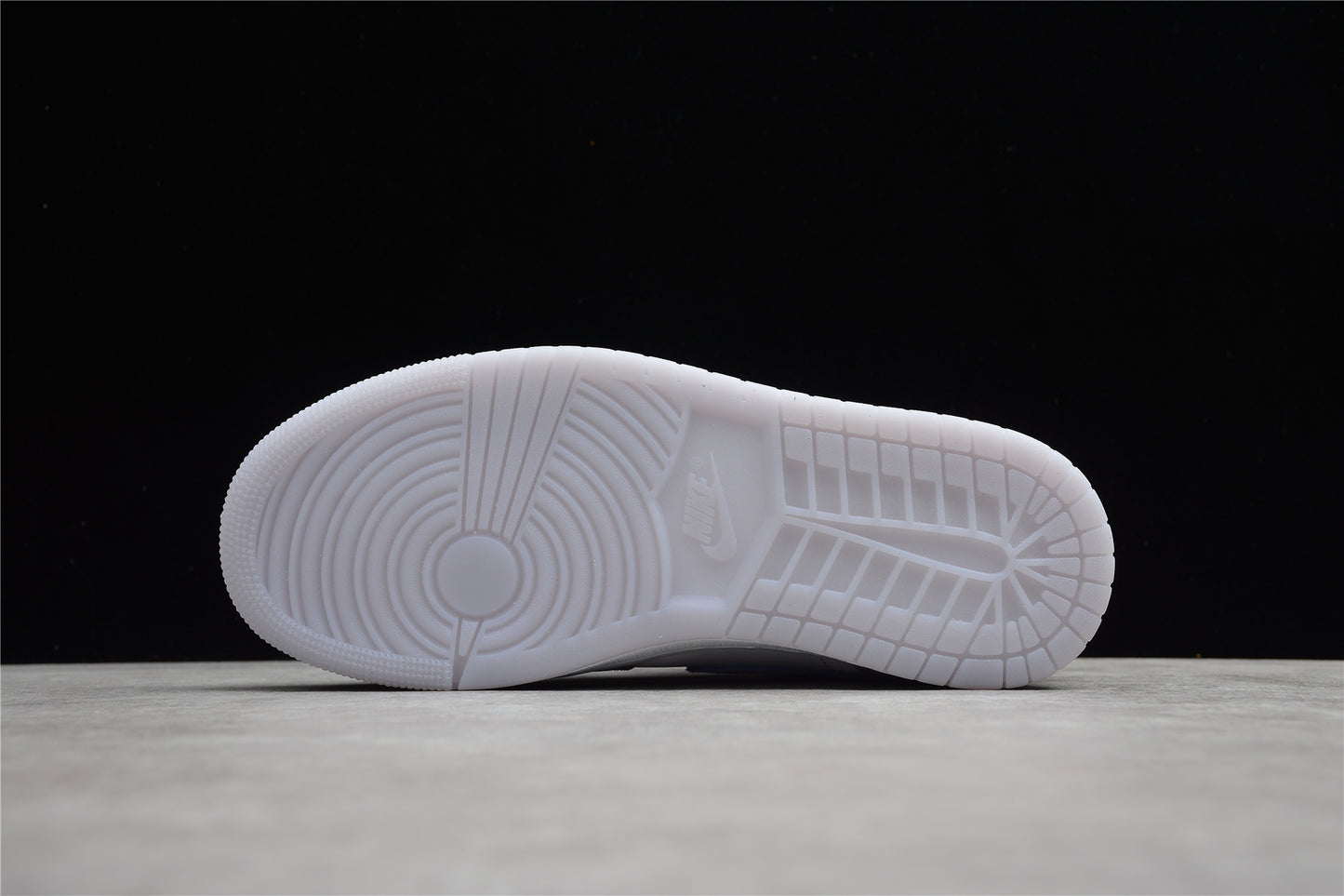 Air Jordan 1 Mid "Wolf Grey Aluminum" - Best Reps Website 2025