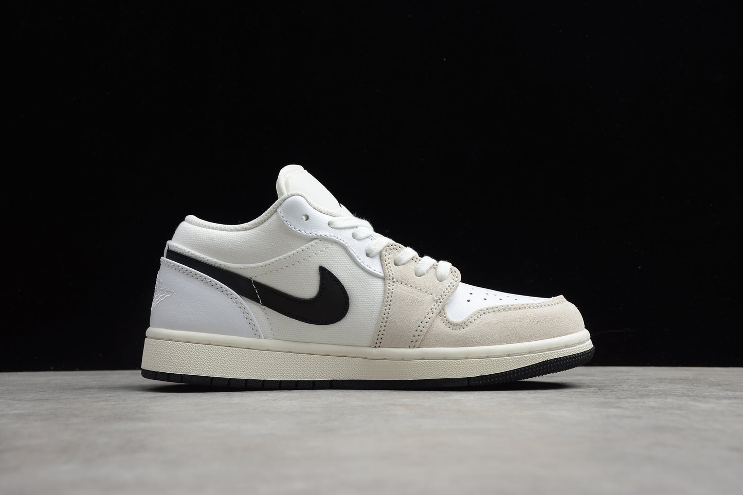 Jordan 1 Low Astrograbber – DC3533-100 | Sail Black White