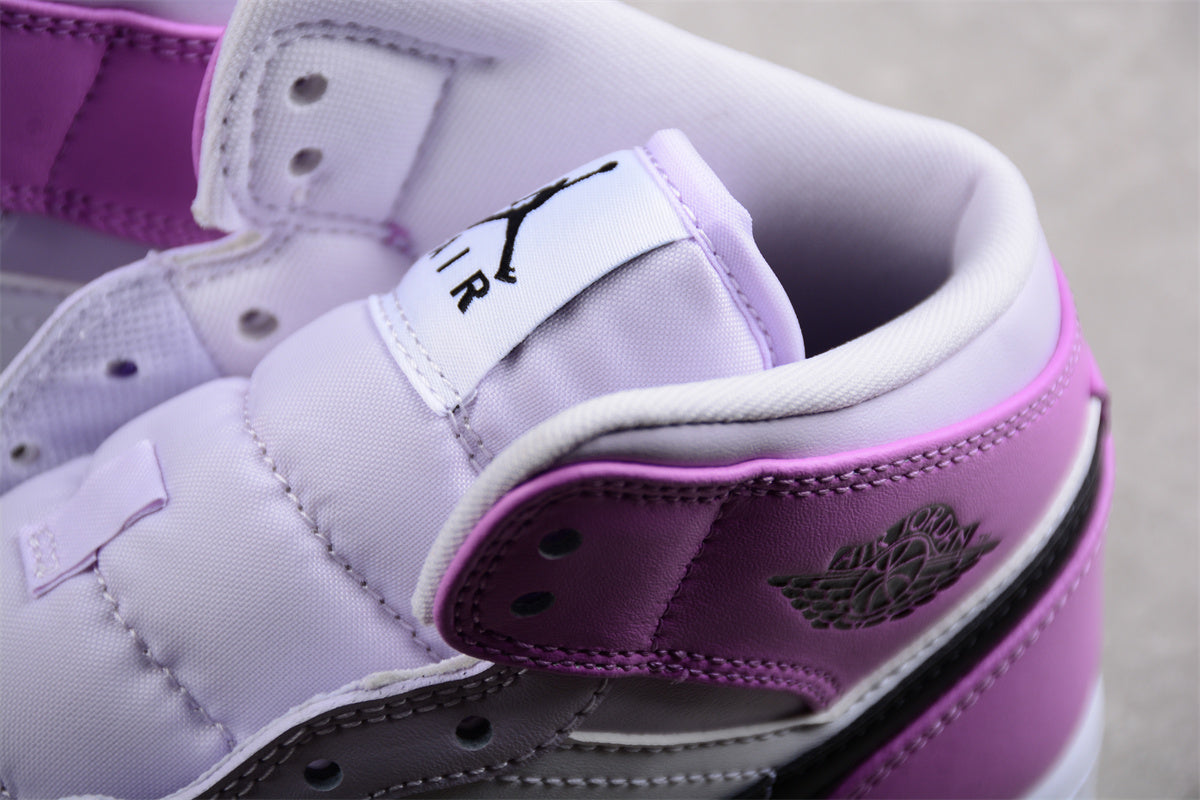 Nike Air Jordan 1 Mid GS "Barely Grape"