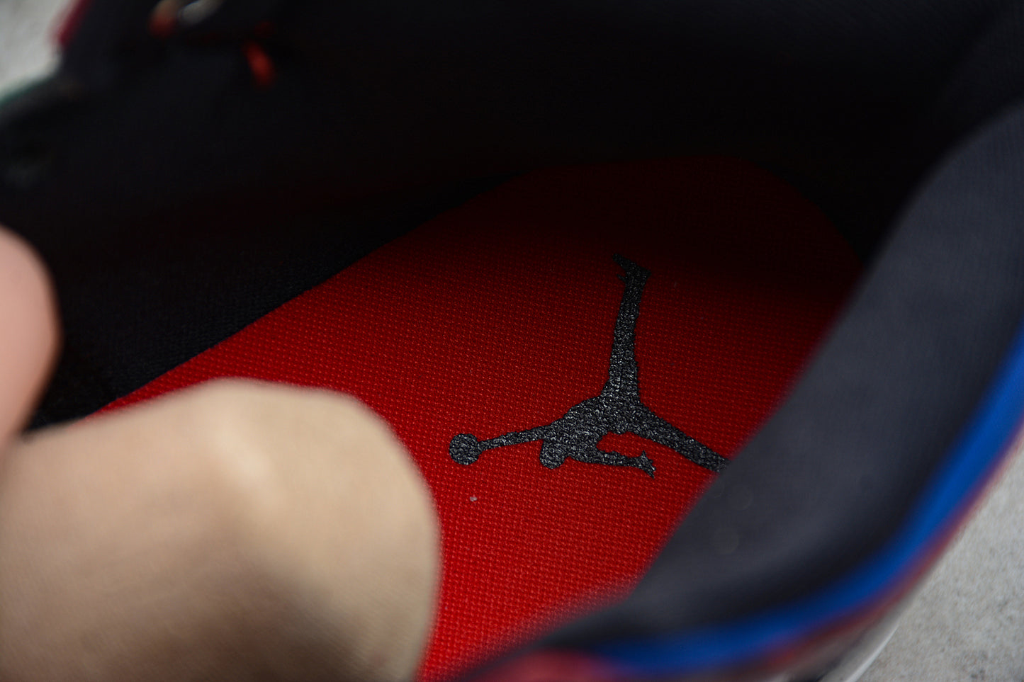 Air Jordan 1 Mid SE "Black White University Red" - Best Reps Website 2025