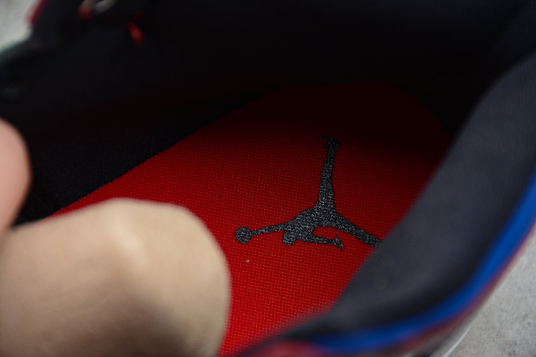Air Jordan 1 Mid SE "Black White University Red" - Best Reps Website 2025