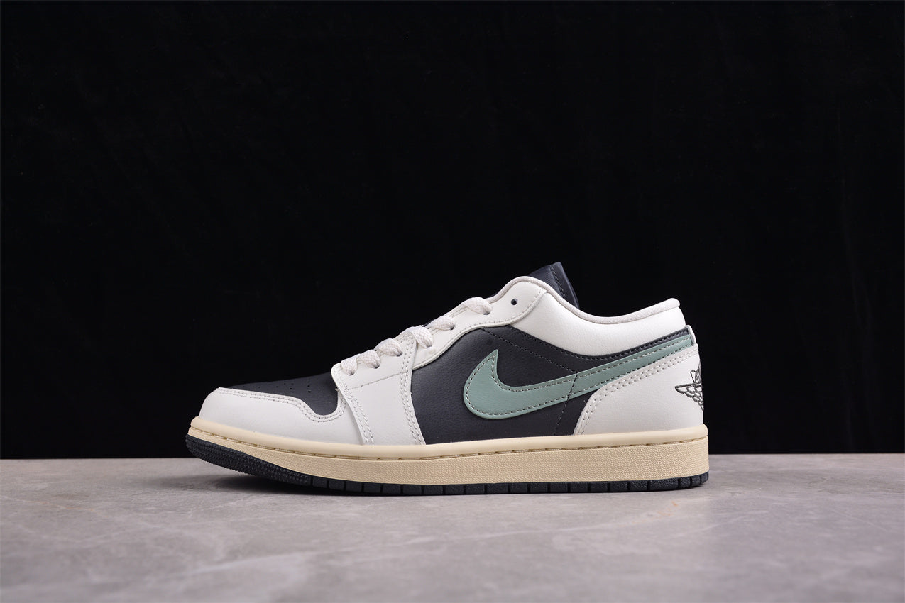 Air Jordan 1 Low "Jade Smoke" sneakers