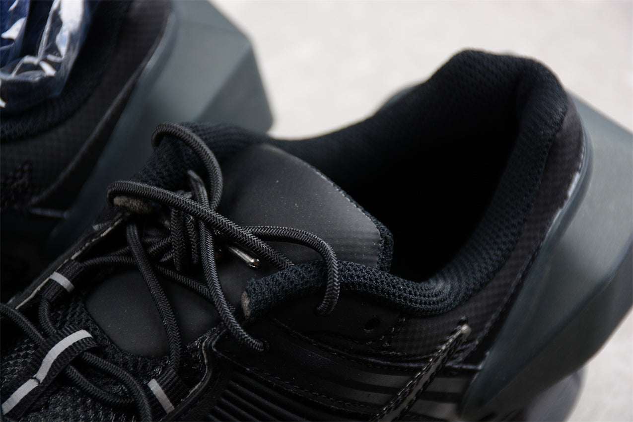 A-COLD-WALL x Nike Zoom Vomero 5*