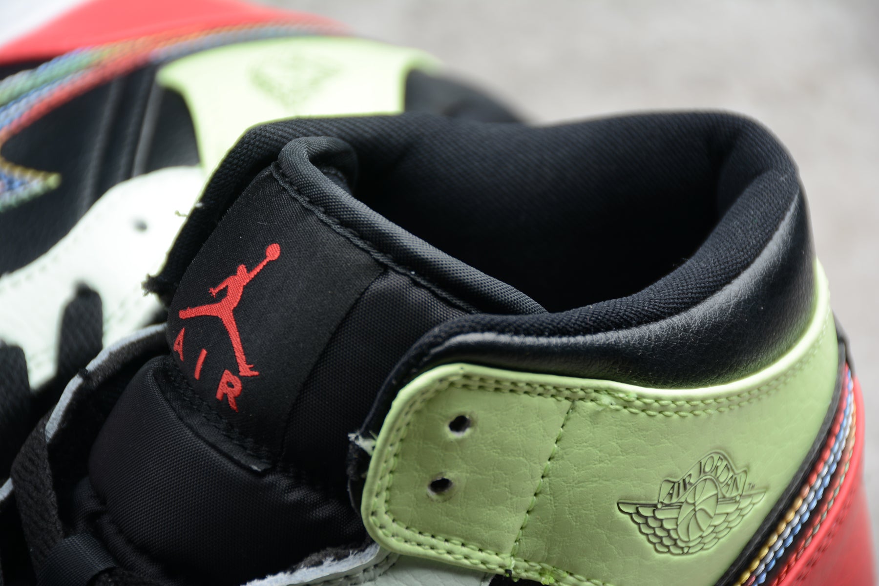 Air Jordan 1 Mid "Glow In The Dark" GS - Best Reps Website 2025