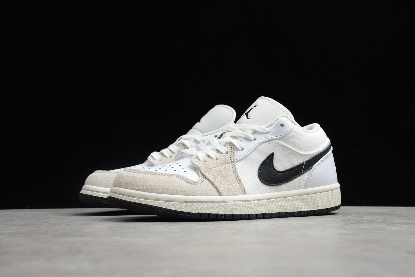 Jordan 1 Low Astrograbber – DC3533-100 | Sail Black White