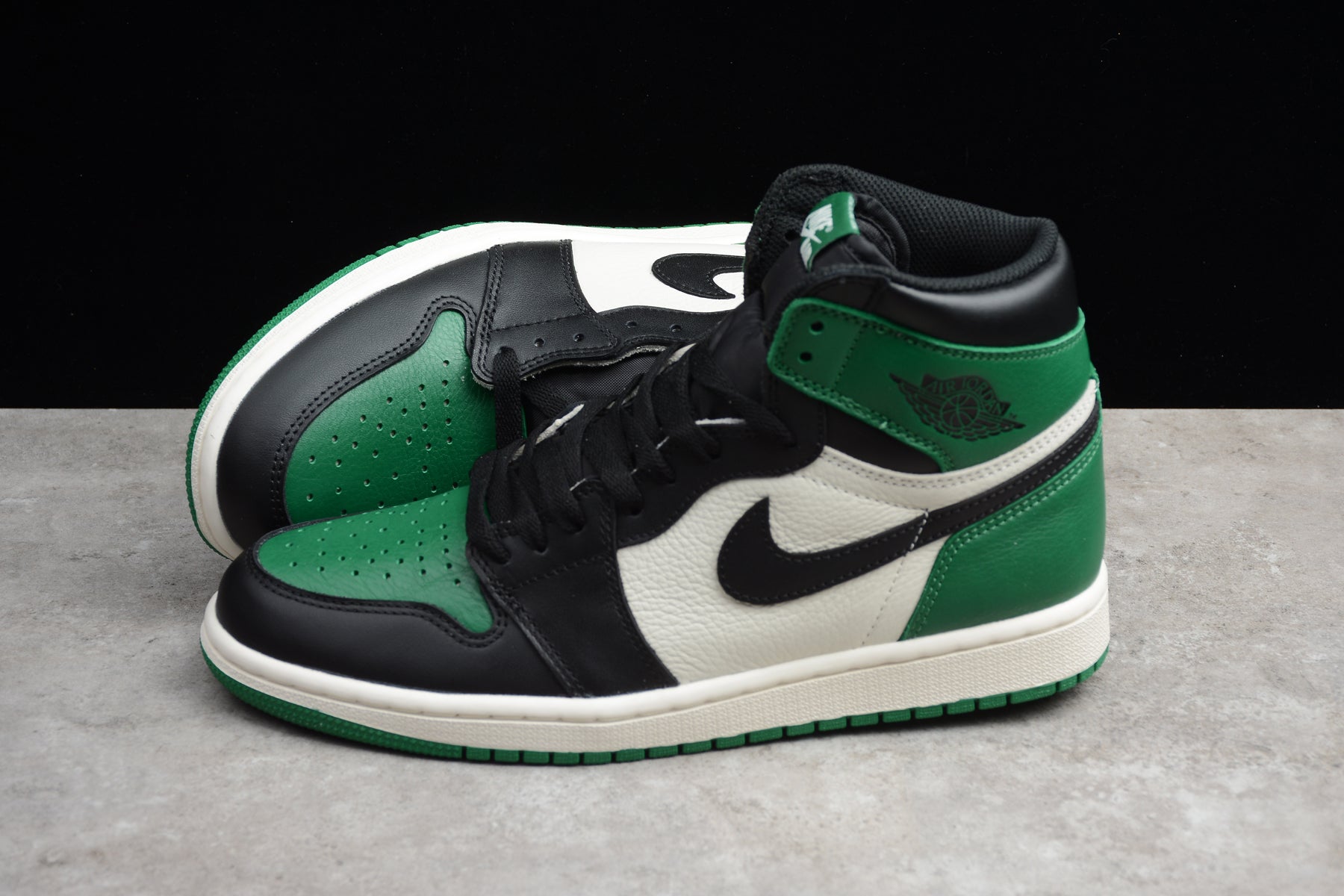 Air Jordan 1 Retro High OG 'Pine Green' - Best Reps Website 2025
