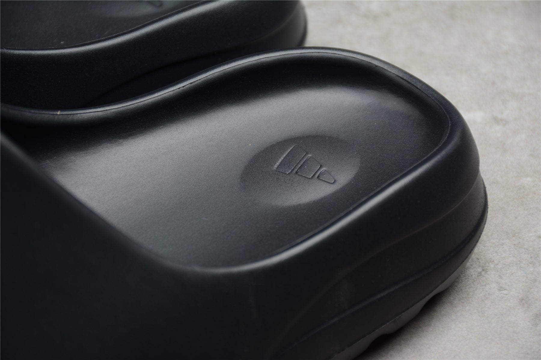 adidas Yeezy Slide "Onyx" - Best Reps Website 2025