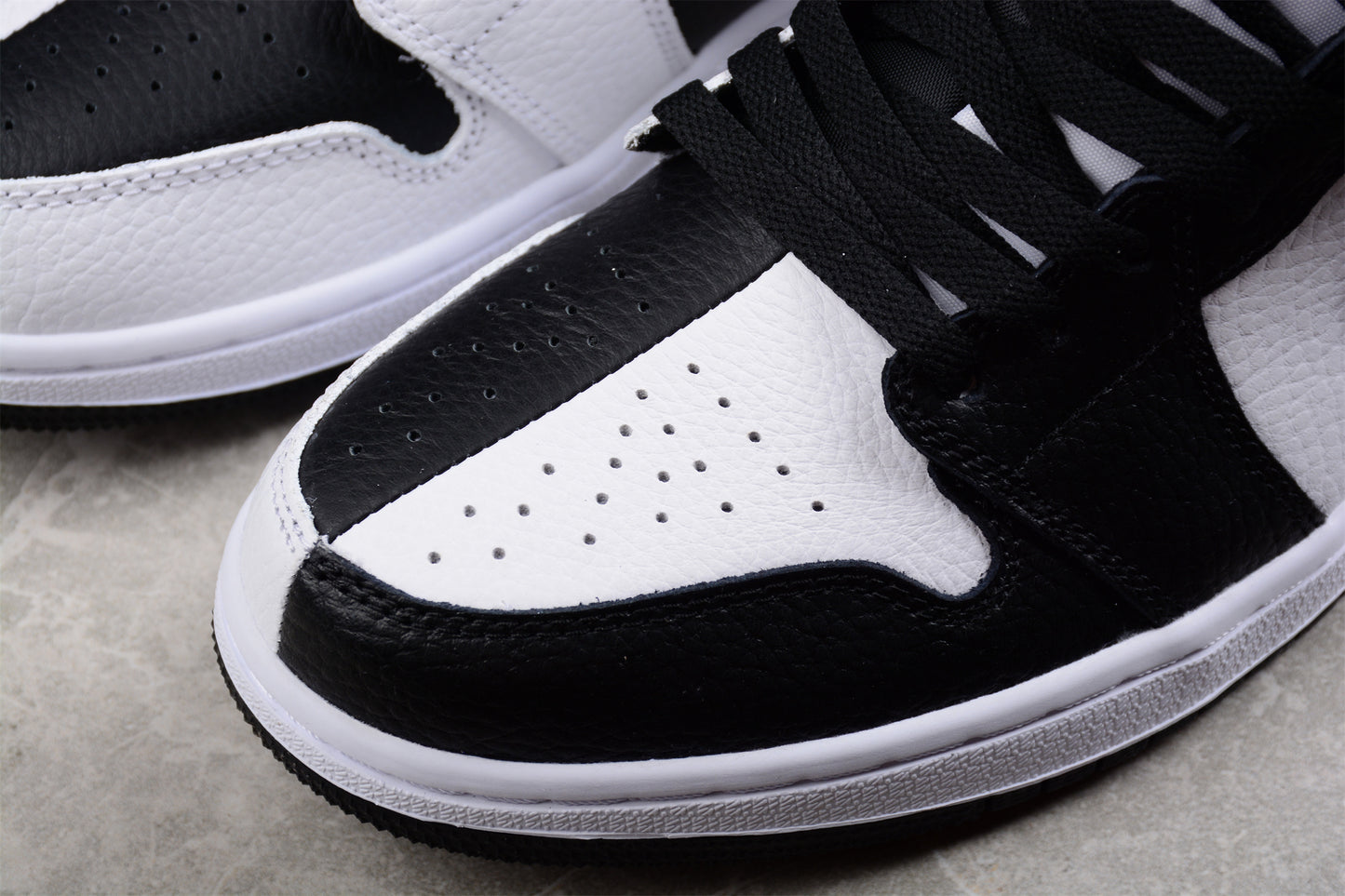 Air Jordan 1 Mid "Homage" - Best Reps Website 2025