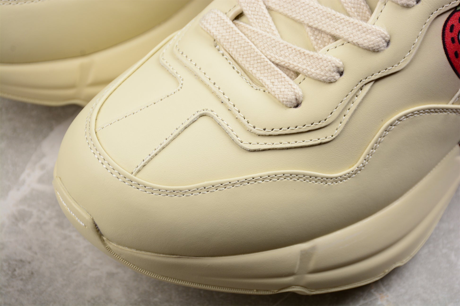 Gucci Rhyton Sneaker With Strawberry Print 'Ivory White' - Best Reps Website 2025