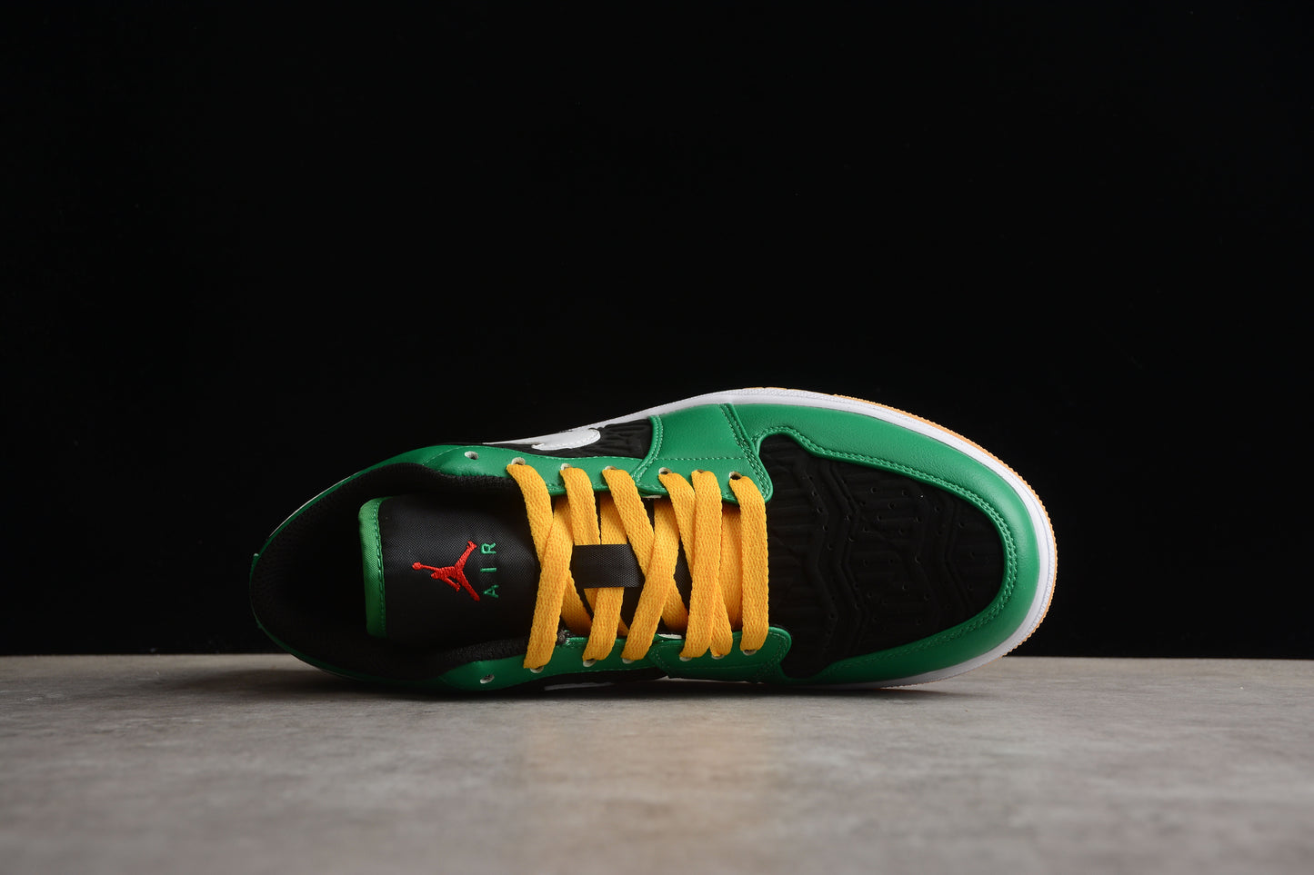 Air Jordan 1 Low SE "Holiday Special - Malachite Green"