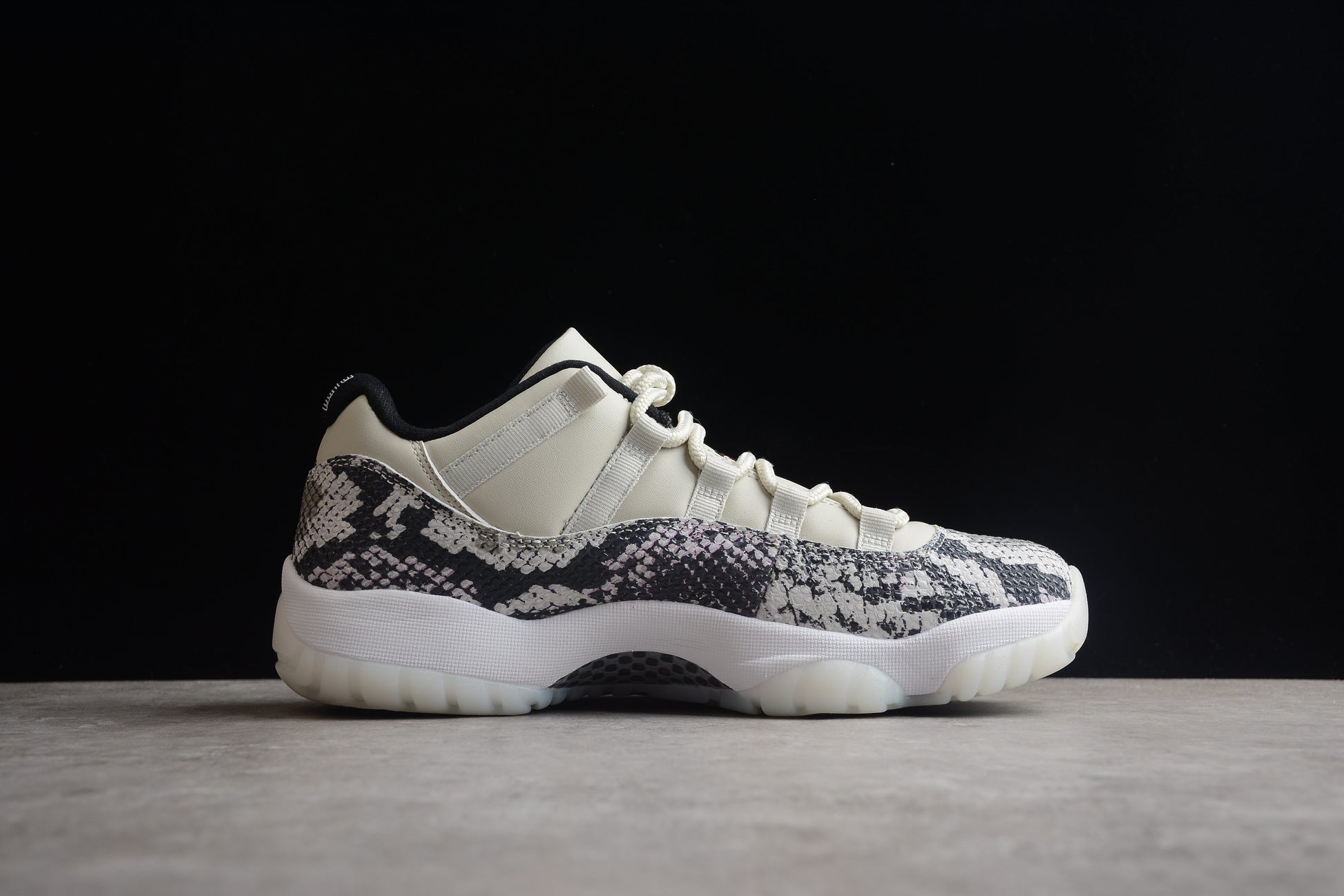 Air Jordan 11 Retro Low " Pure Violet " - Best Reps Website 2025